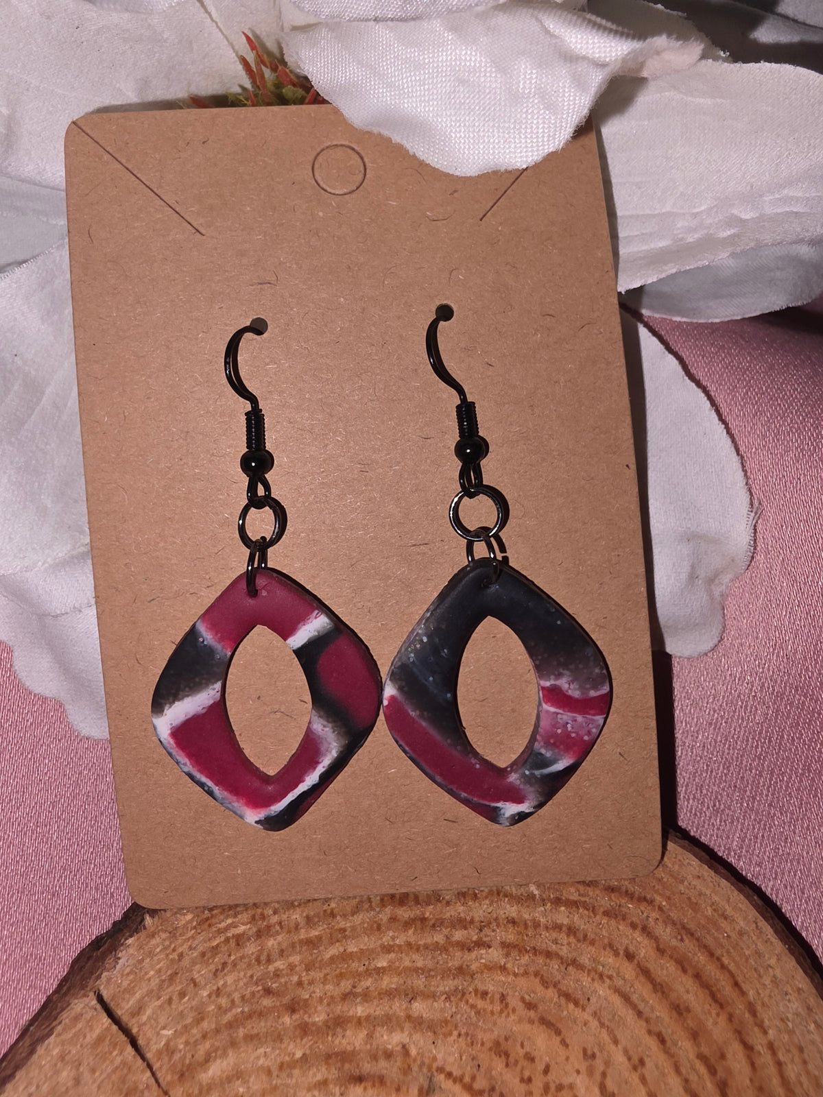 Red & Black Marble Open Diamond Drop Earrings